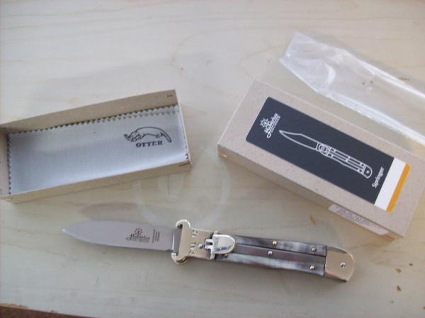 Hubertus Knife Shellpuller Patronenzieher Solingen Germany Brazilian Horn Large Size 11 UNUSED NIB.
