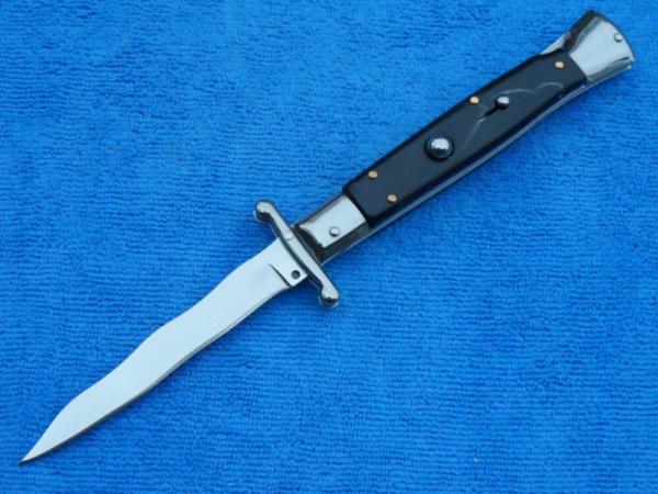 New 9" Swinguard Blackhorn handles Kriss blade II New 9" Swinguard Blackhorn handles Kriss blade II