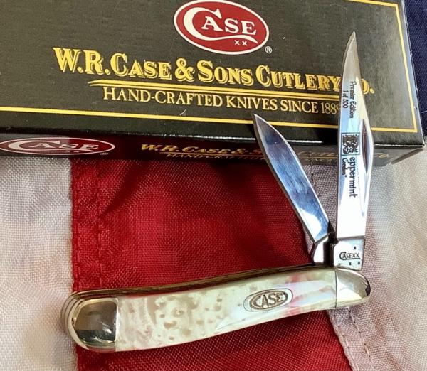 Case xx Premier Edition Peanut Knife (MDL# 9220 SS) w/ Peppermint Corelon Handles