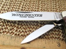 Winchester 1987 Black Box Brown Bone Tear Drop Jack Pattern # W15 2857