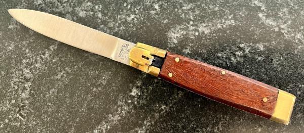 EdgeCo Lever Lock Switchblade Knife, Unused 