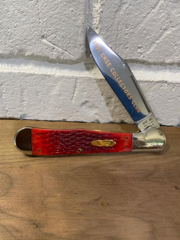  Case XX 1991 Collectors Club Red Bone Coke Bottle DR61066 