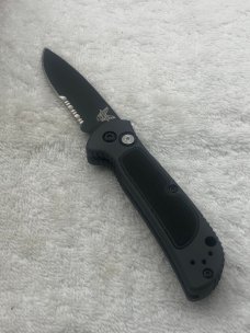 Benchmade 9750SBK Coalition Push Button Automatic Knife Made In USA New In Box Discontinued