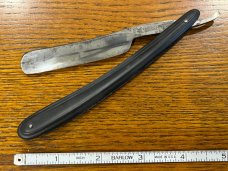 J. A. Henckles Twin Works 113 Razor Solingen Germany (233)