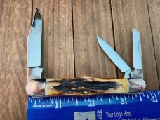Colonel Coon by Queen Fiddleback Split Backspring Whittler Stag