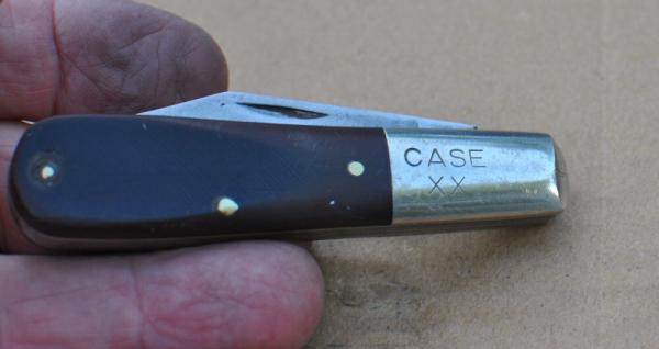 Case 2 Blade Barlow 5 Dot 1975 Light Use Saw Cut Delrin 3 1/4" Closed Nickel Long Bolsters Case 2 Blade Barlow 5 Dot 1975 Light Use Saw Cut Delrin 3 1/4" Closed Nickel Long Bolsters