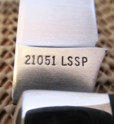 Case XX 1977 Black Delrin Handle Lock Back Pattern # 21051L  SSP