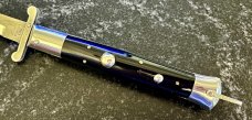 Rizzuto Estileto Milano Japan Swing Guard Switchblade Knife, Silver Color Button, Unused 