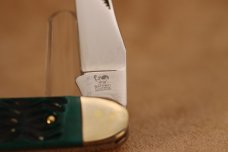 HEN & ROOSTER GREEN PICK BONE MUSKRAT NIB