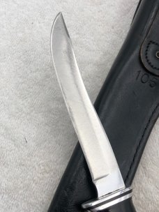 Vintage Buck Pre-1986 105 Pathfinder Fixed Blade Sheath Knife Made In USA