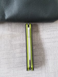 Manny Saldana DogBone... 3.5"...Black Linen Micarta and Green G10 liners...Cpm154....lanyard tube