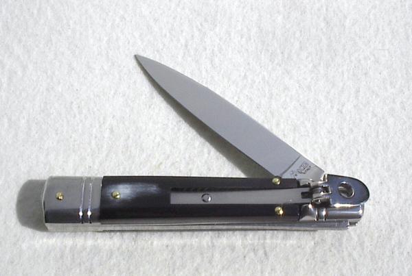 NOS AKC 8" CLASSIC SWITCHBLADE SLIM LEVER LOCK SWEDGE BLADE, GENUINE BRAZILIAN HORN - MANIAGO ITALY