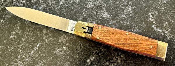 EdgeCo Lever Lock Switchblade Knife, Unused EdgeCo Lever Lock Switchblade Knife, Unused