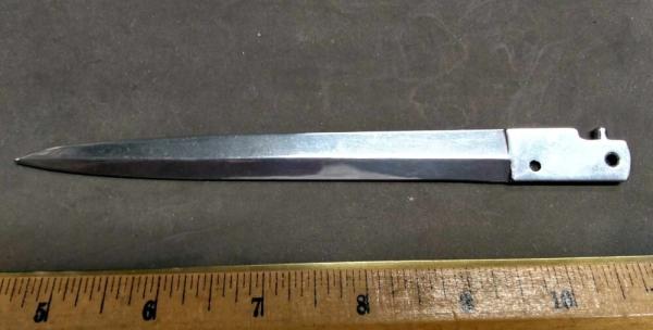 Item 032-Dagger Blade for 13 inch Frank B Stilletto Parts Repair light stamp