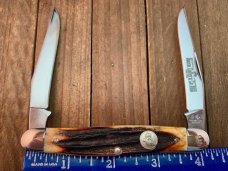 Queen Cutlery Muskrat #66 Gorgeous Stag D2 Blade 1 of 33