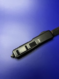 Microtech UTX-85 S/E OTF Automatic Knife Black 