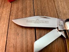 Queen Cutlery Rail Splitter #63 Buffalo Horn 