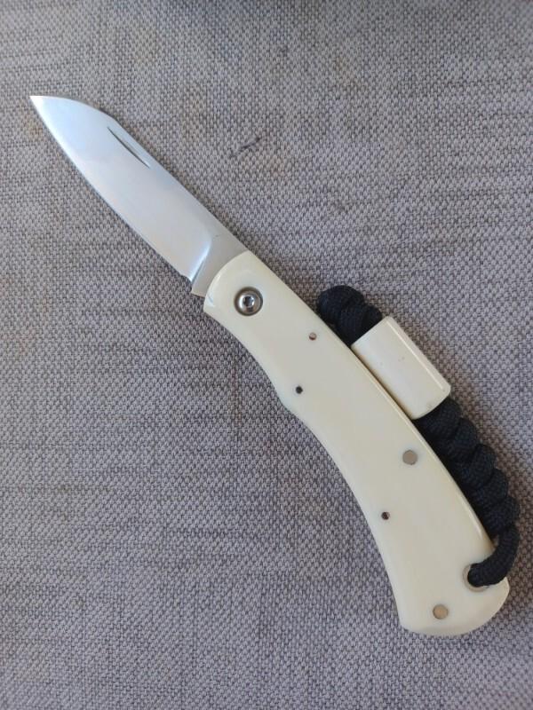 Mhara Native.,N690,..4".coa& box,..Shadow.... Full Hippo Ivory Scales..lanyard w/ivory bead Mhara Native.,N690,..4".coa& box,..Shadow.... Full Hippo Ivory Scales..lanyard w/ivory bead
