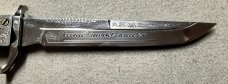 Large Slender Extender Switchblade with Blk/Wht Horn Handles