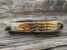 CASE XX TRAPPER KNIFE COLOR SCRIMSHAW of TWO CROWS IN A CORN PATCH OOAK