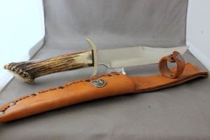 BOWIE KNIFE LARGE by TATUM CUSTOM KNIVES Crown Stag Handle Made in 2002 Original Leather Sheath