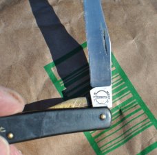 Remington Circle 3 7/8" Closed Bandit Model Trapper Smooth Delrin Mint Never Used Or Honed SS Bail