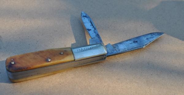 GESCO Japan Two blade Barlow Saw Cut DelrinTarnished Never Used Tight Nickel Bolsters Brass Pins GESCO Japan Two blade Barlow Saw Cut DelrinTarnished Never Used Tight Nickel Bolsters Brass Pins