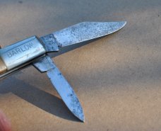 GESCO Japan Two blade Barlow Saw Cut DelrinTarnished Never Used Tight Nickel Bolsters Brass Pins