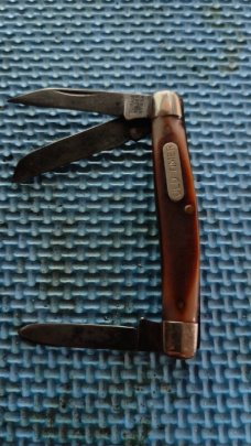 Schrade