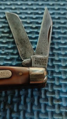 Schrade