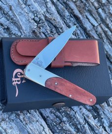 CASE XX ** SMOOTH CHESTNUT BONE BG 42 SLIMLOCK W/LEATHER SHEATH