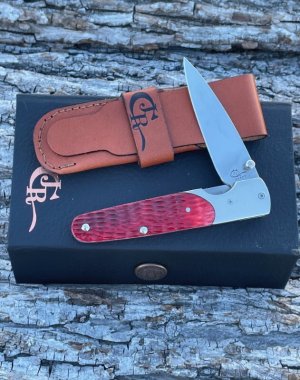 CASE XX ** ROGERS JIGGED DARK RED BONE BG 42 SLIMLOCK W/LEATHER SHEATH