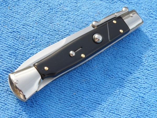 New 9" Swinguard Blackhorn handles Bayonet blade II New 9" Swinguard Blackhorn handles Bayonet blade II