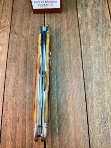 Schatt and Morgan Premier Series Muskrat Golden Root Jigged Bone 2002