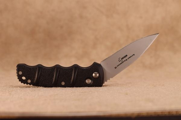 BOKER PLUS AUTOMAT KALASHIKOV 74 NEVER CARRIED