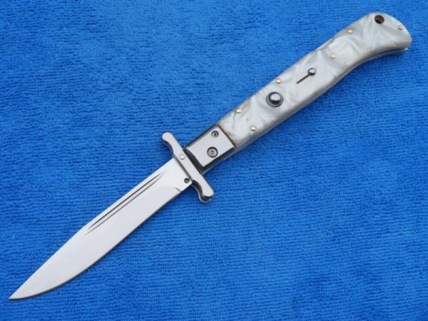 11" Roma style Swinguard switchblade knife-Pearl handles 11" Roma style Swinguard switchblade knife-Pearl handles