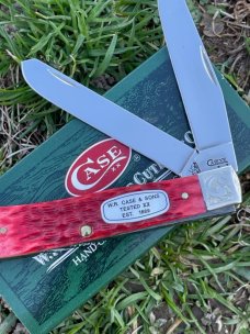 CASE XX ** SFO 2008 RED BONE PEARL SHIELD SCROLLED & NUMBERED TRAPPER