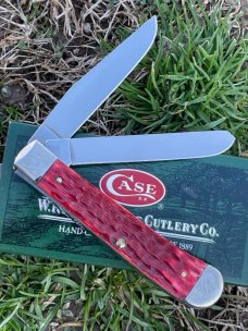 CASE XX ** SFO 2008 RED BONE PEARL SHIELD SCROLLED & NUMBERED TRAPPER