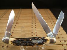 SCHRADE UNCLE HENRY KNIFE LOT OF TWO VINT. KNIVES MADE IN U.S.A. BOTH STOCKMAN 897UH & 834UH UNUSED