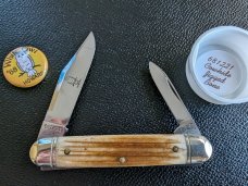 GEC 68 White Owl - Cowhide Jigged Bone 