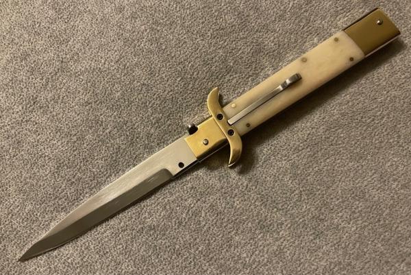 Custom Switchblade Stiletto