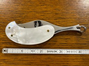 Leaf Hidden Knife Pendant -- Exquisite Finely Crafted 2.6 Ounce w/Mother of Pearl Scales