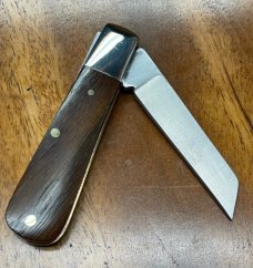 A. Wright & Son, Traditional Barlow pocket knife with Lambsfoot blade and Rosewood Handles