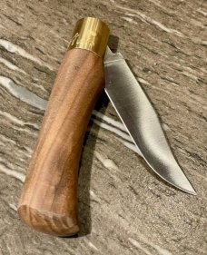 Antonini "Old Bear" Walnut Outdoor knife with Clip Point blade and brass locking ring (L)