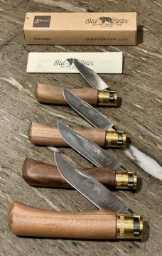 Antonini "Old Bear" Walnut Outdoor knife with Clip Point blade and brass locking ring (L)