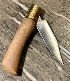 Antonini "Old Bear" Walnut Outdoor knife with Clip Point blade and brass locking ring (XS)