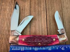Ka-Bar by Queen Stockman Pin Feather or Italian Jigged Bone 1990