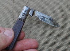 Russell Saw Cut Delrin 3 1/4" Closed Not Used Just Abused Tight Loud Snap No USA