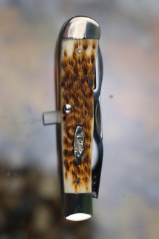 CASE XX 6354HBSS HOBO AMBER JIGGED BONE2011