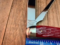 Robeson Shuredge by Queen Fish Knife with Scaler Strawberry Red Jigged Bone 1995
